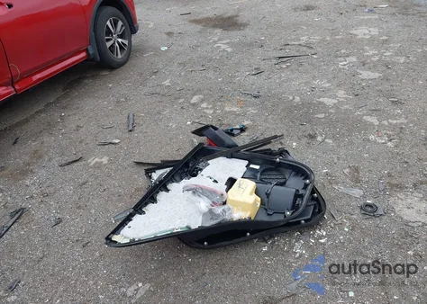 2016 Toyota Rav4 Xle from USA, damaged, VIN JTMRFREV5GJ078759